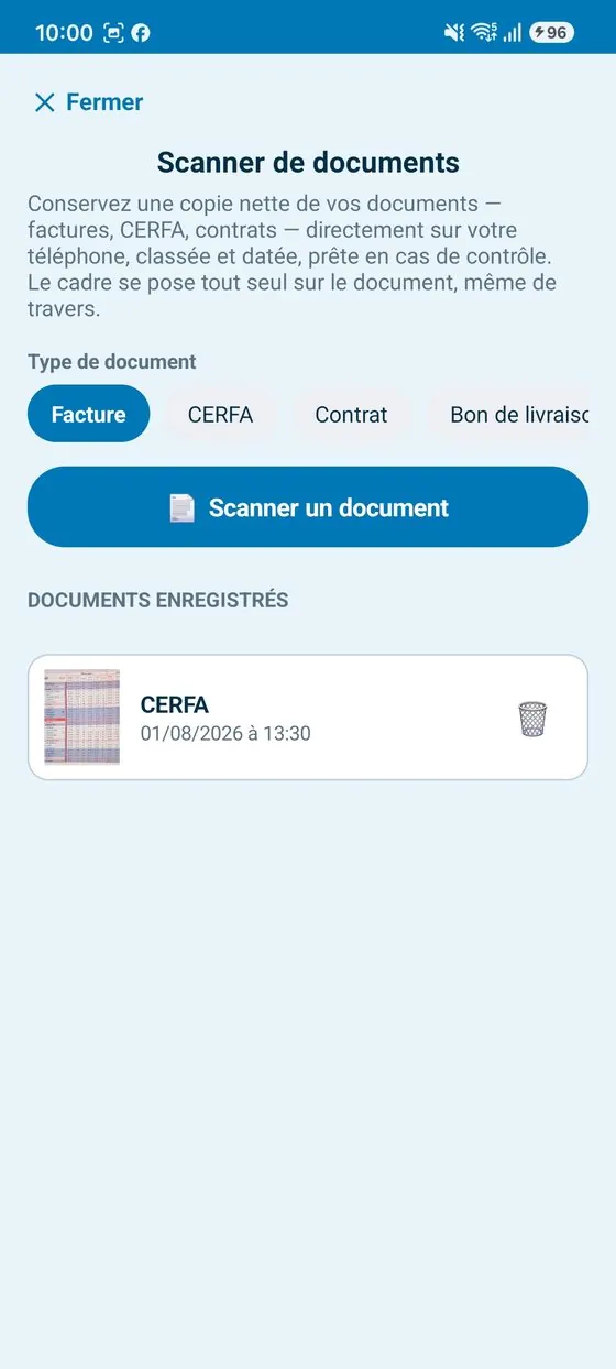 Scanner de documents : le choix du type (Facture sélectionné, CERFA, Contrat, Bon de livraison), le bouton « Scanner un document », puis la liste des documents enregistrés avec un CERFA du 01/08/2026 à 13 h 30.